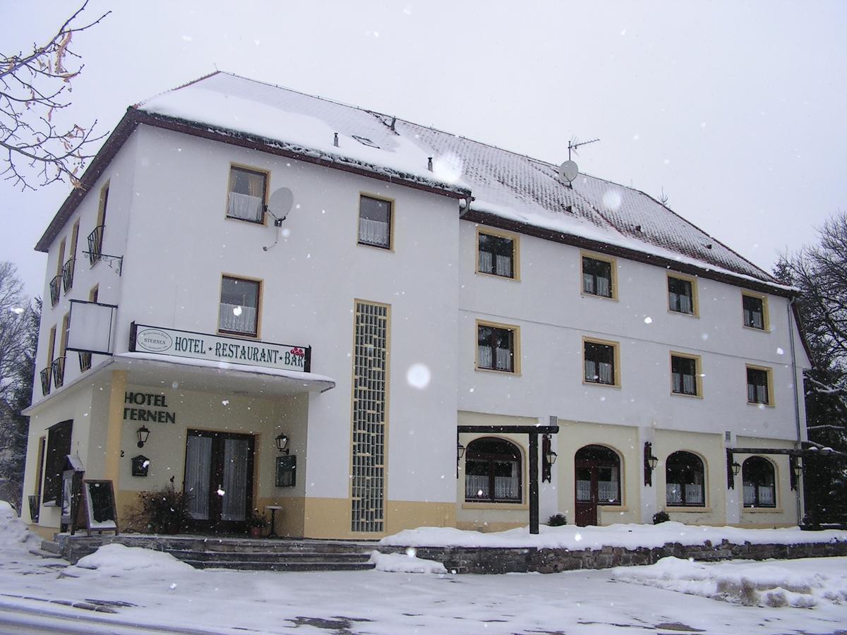 Hotel Sternen Ленцкирх Экстерьер фото